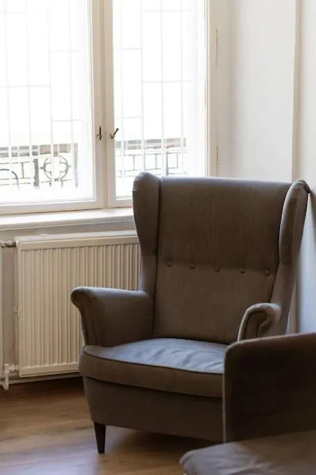 شقة Free Parking Chain Bridge Home 4Ppl, 2Bdrm, Wifi, Smart Tv, Ac بودابست